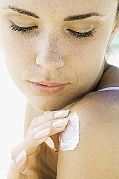 xổ số miền nam chủ nhật tuần trước