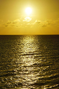 quay thu cap so may man